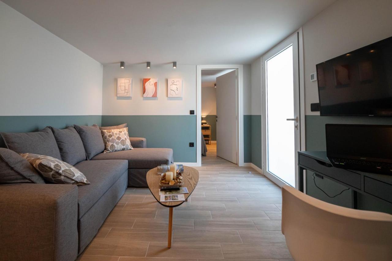 Villa Vesta Retire - Kalamata Mediterranean Villas Екстер'єр фото